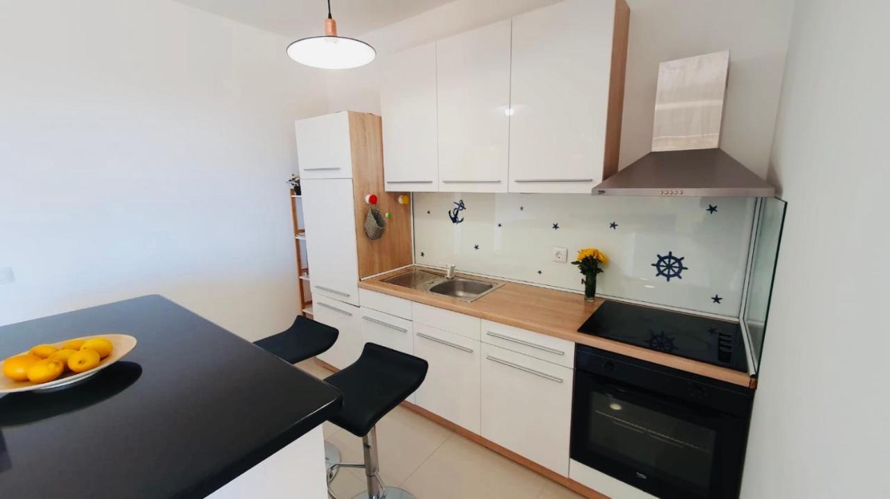 Apartman Petar Ražanac Εξωτερικό φωτογραφία