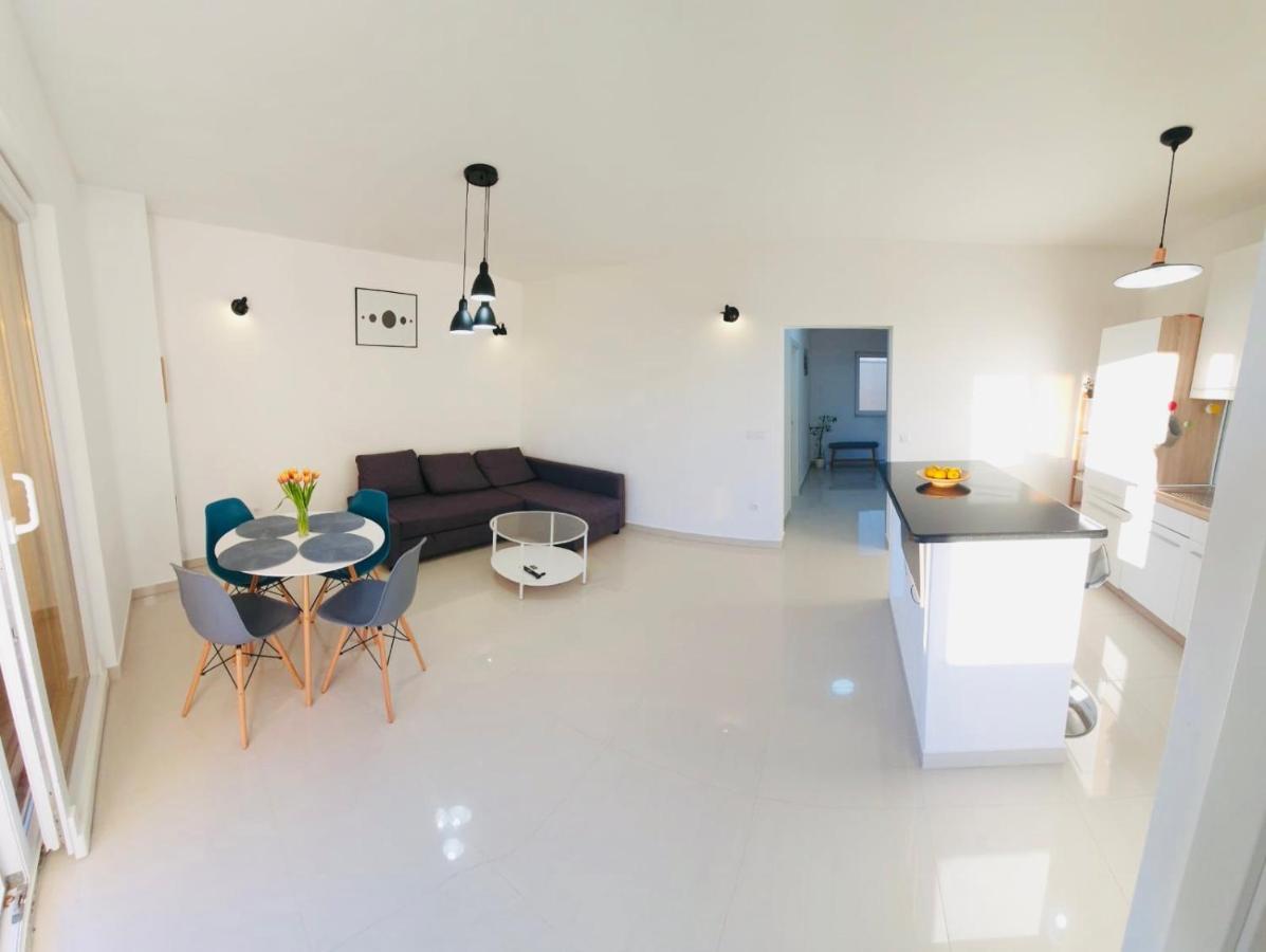 Apartman Petar Ražanac Εξωτερικό φωτογραφία
