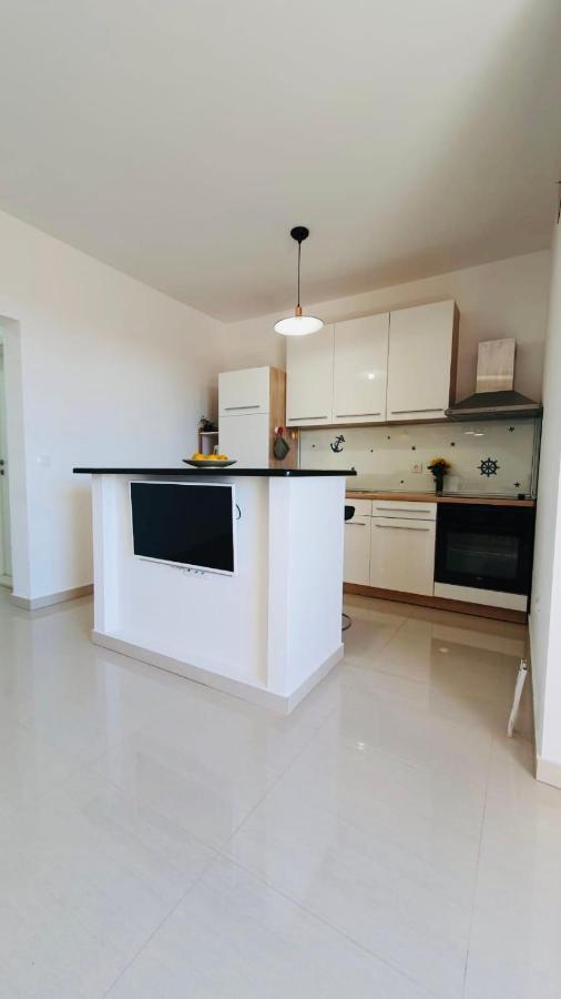 Apartman Petar Ražanac Εξωτερικό φωτογραφία