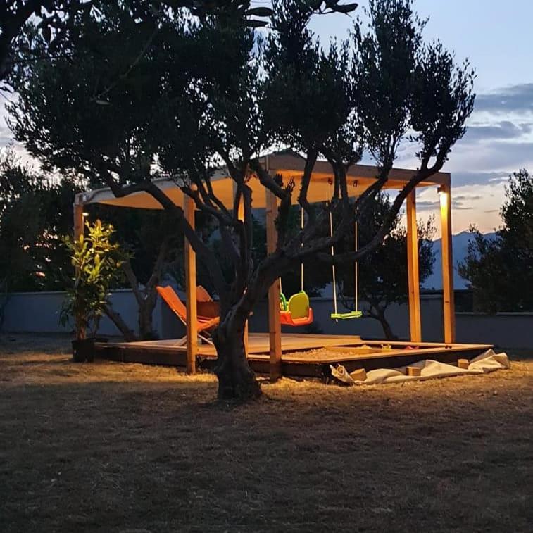 Apartman Petar Ražanac Εξωτερικό φωτογραφία